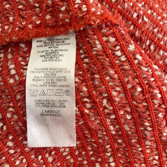 Loft brand. Size MP . Color orang - Picture 6 of 7